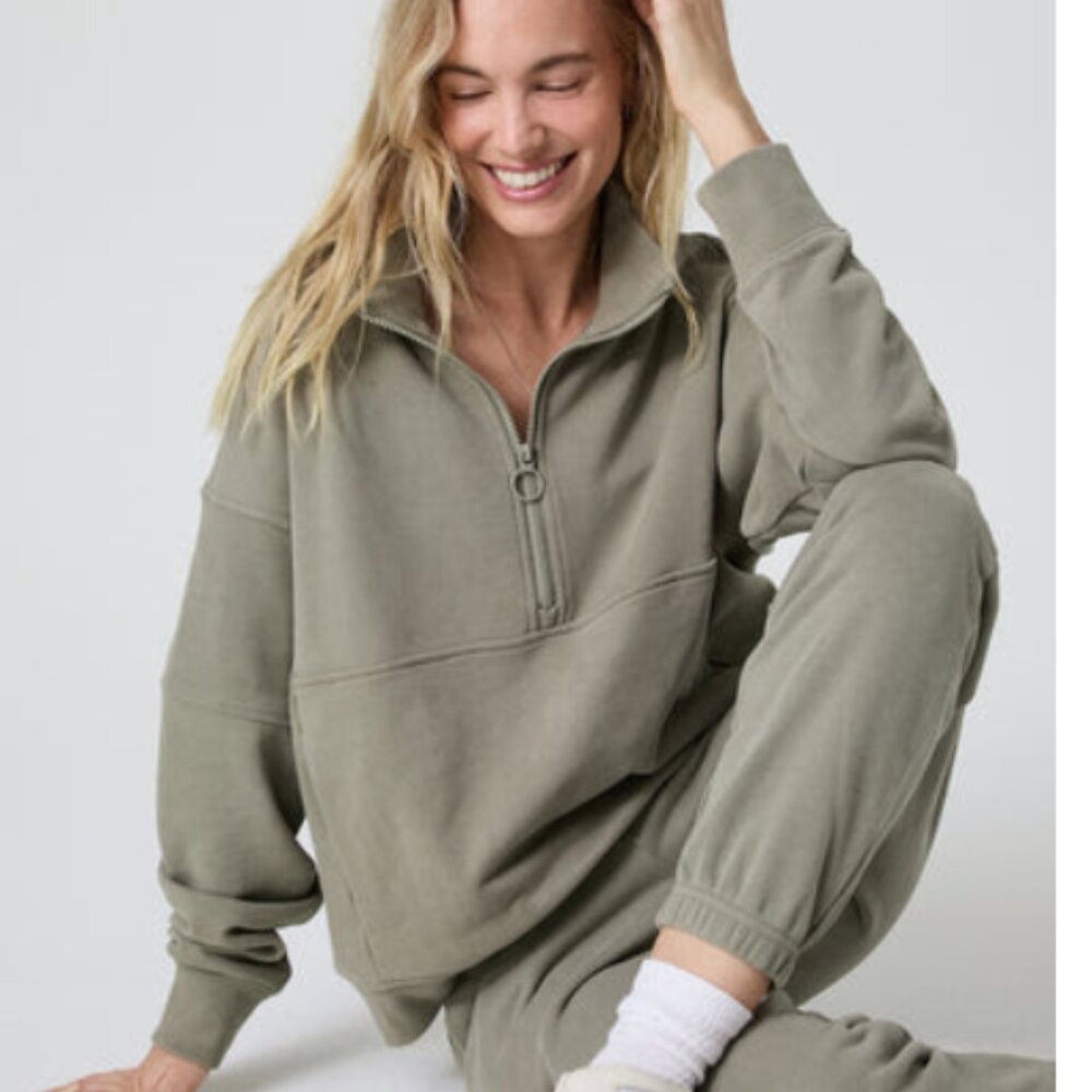 Vuori Olive Green Quarter-Zip Joggers Set